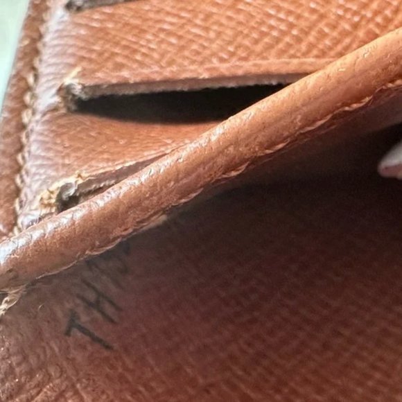 Auc LOUIS VUITTON MONOGRAM TRIFOLD WALLET - Picture 7 of 16